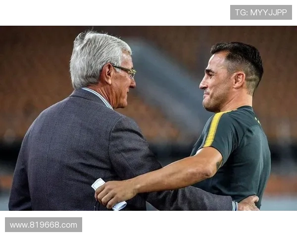 图拉姆与卡纳瓦罗的传奇对决：足球历史上的巅峰时刻与战术较量